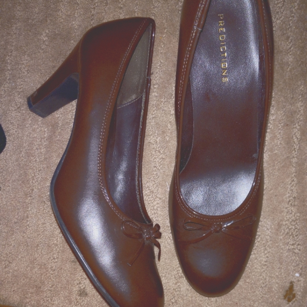 Brown Classy 2-3 inch heels from prediction brand size: 10